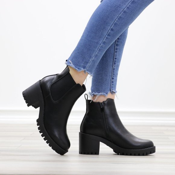 Chunky Chelsea Lug Black Ankle Boots - Picture 13 of 14